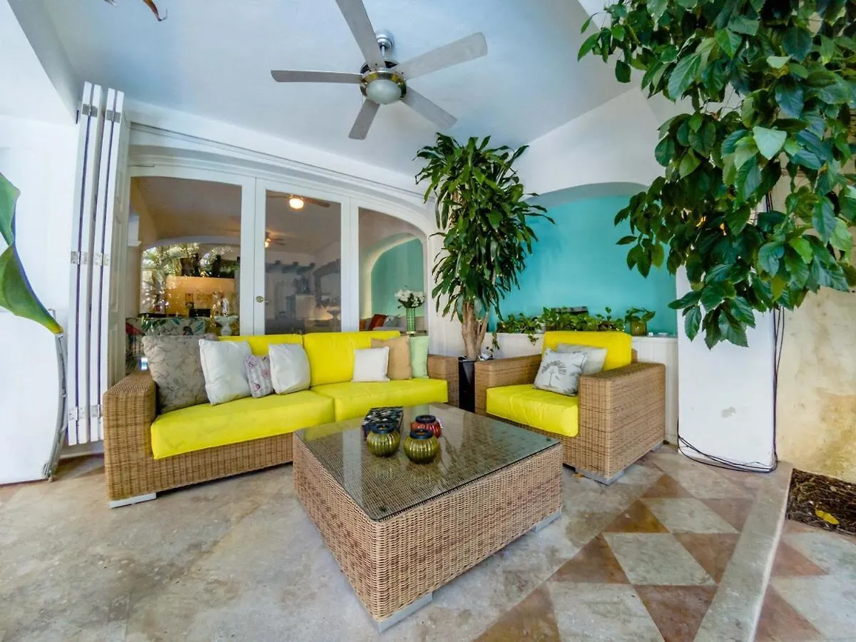 Charming Villa In Hotel Zone Cancun Mexico