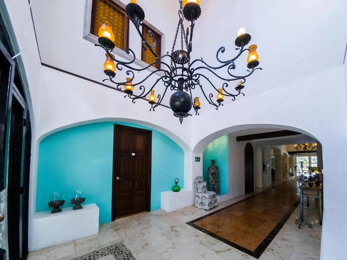 Charming Villa In Hotel Zone Cancun