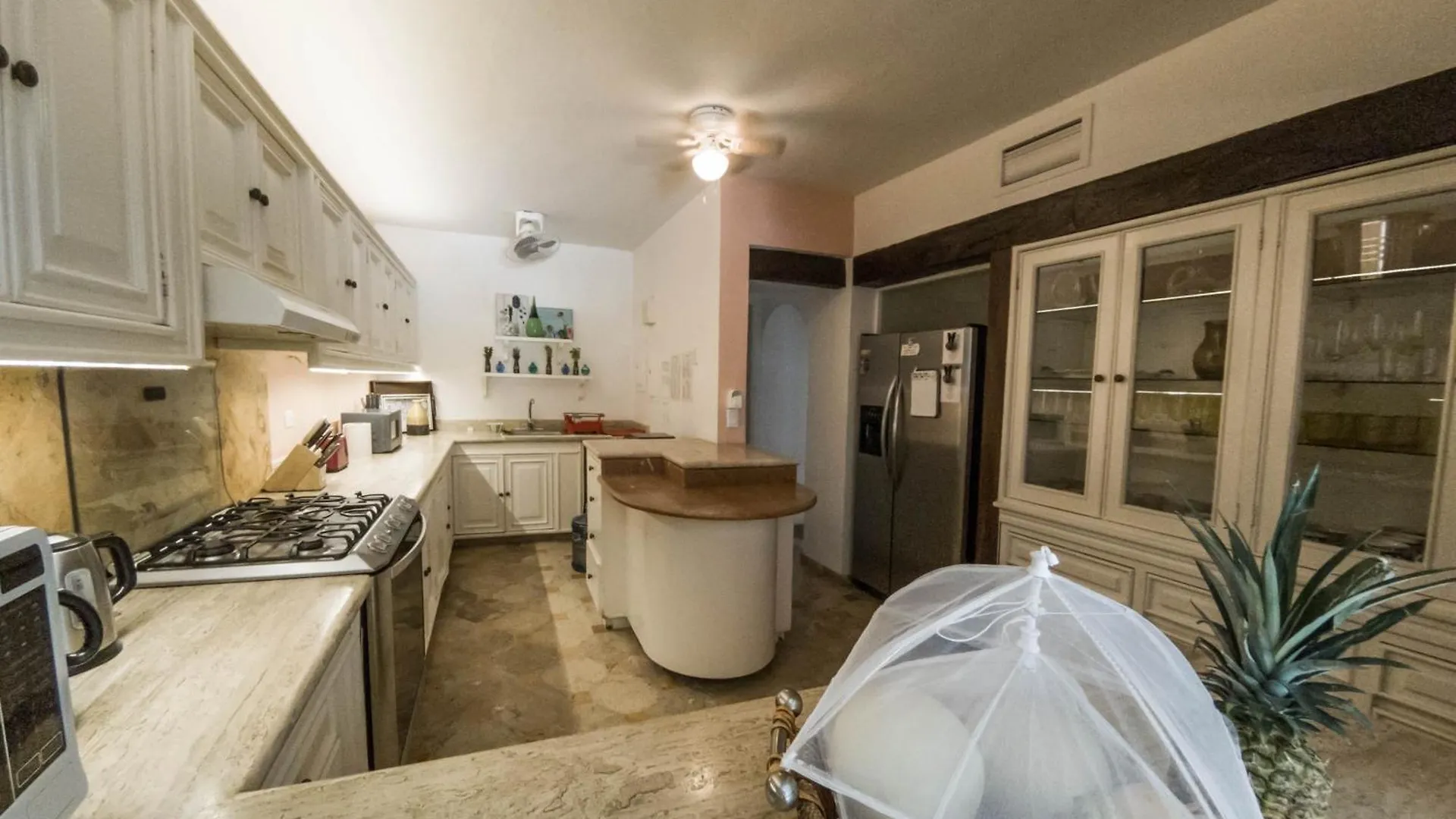 Charming Villa In Hotel Zone Cancun Mexico